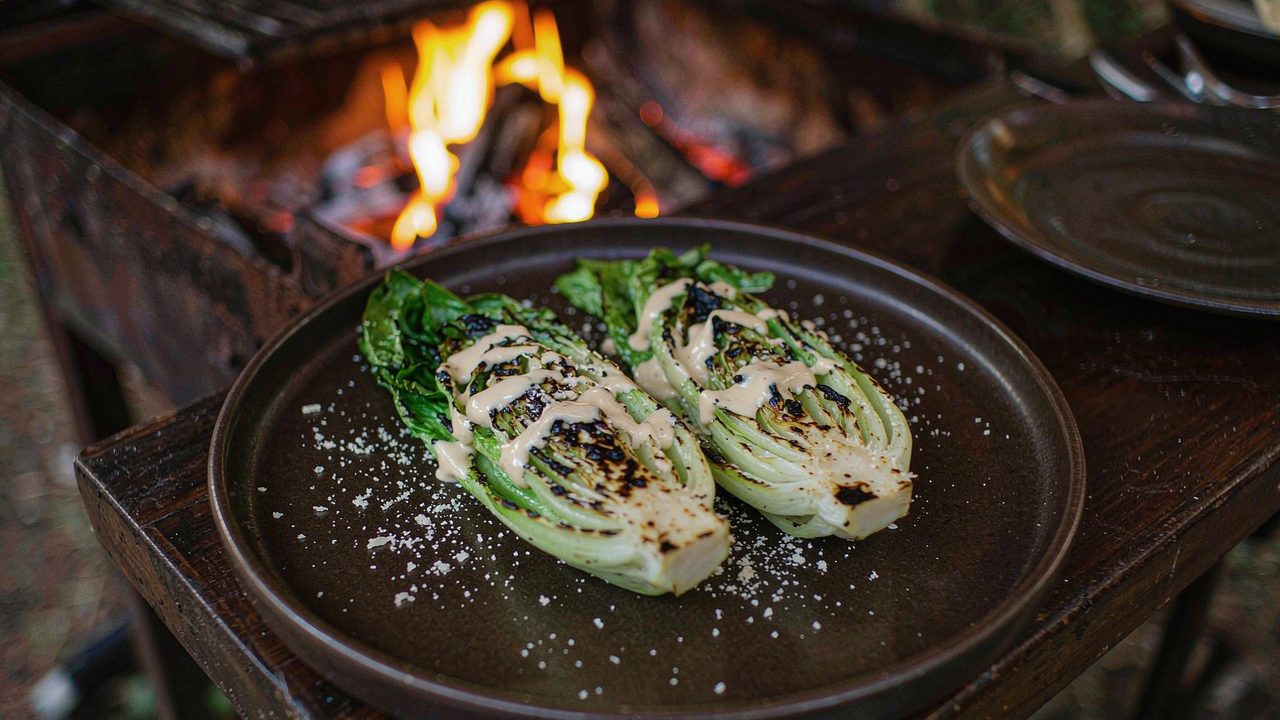 Grillet romansalat